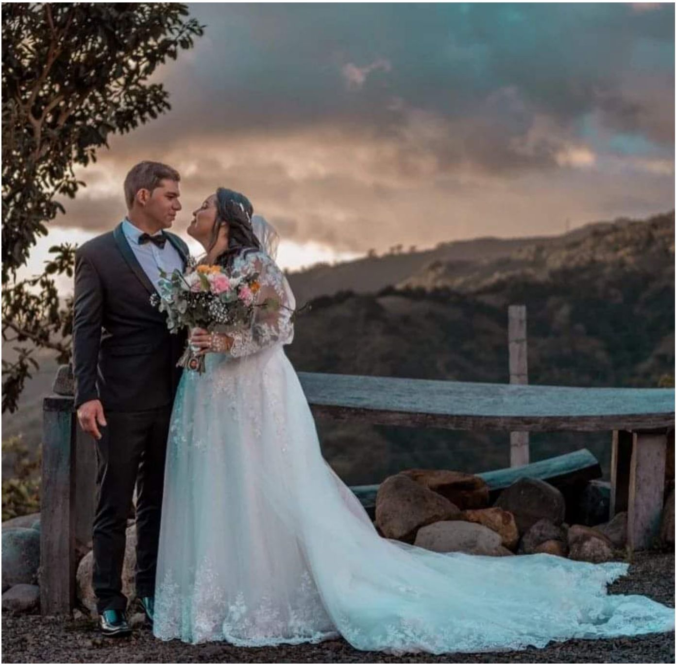 BODA
AL ATARDECER